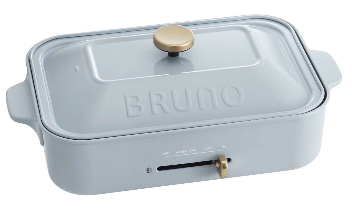 未使用新品 BRUNO コンパクトホットプレート サックスブルー BOE021-SBL +セラミックコート鍋 BOE021-NABE 計16500円相当 _【参考】HPより