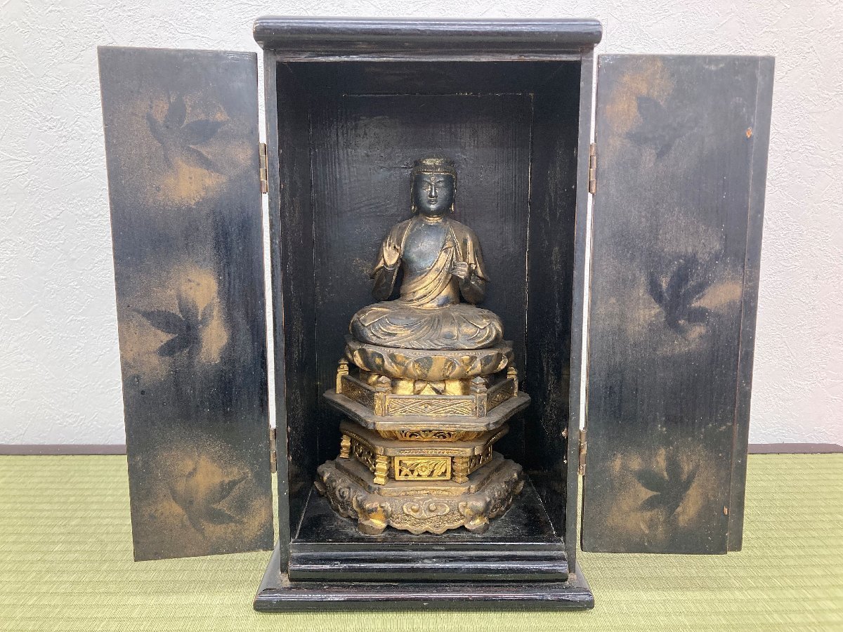 時代 塗金 木彫り 仏像 坐像 厨子付 置物 彫刻 仏教美術 骨董品 古美術品 5196rcczS