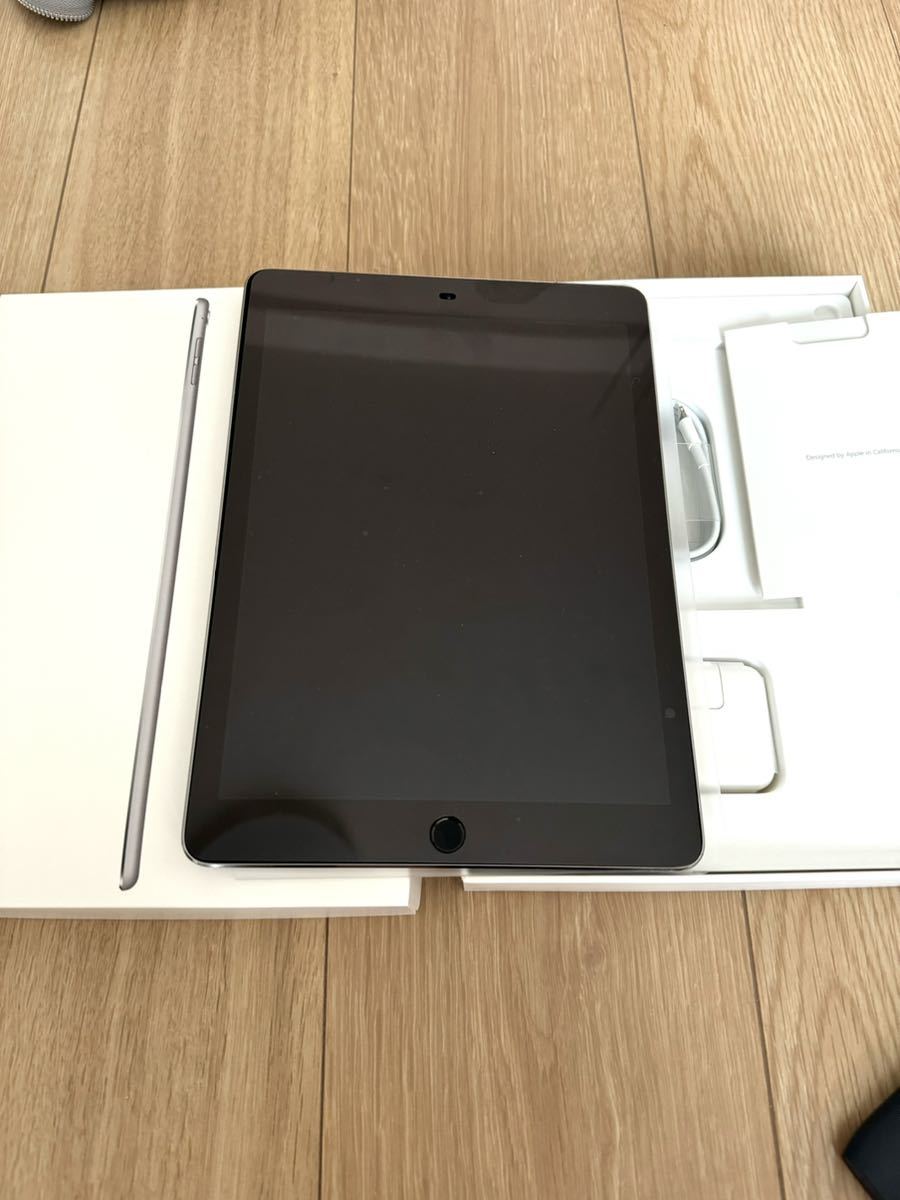 ipad pro 9.7 32G スペース グレイ Apple iPad Pro 9.7インチ_画像1