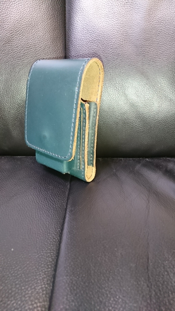 【お買得!】 CHROMEXCEL HORWEEN 緑/革・皮/携帯ケース//磁石ボタン/タバコ/半額出品 ダークグリーン レザーアイコスケース CHICAGO-USA LEATRHER レザーケース 【お買得!】 CHROMEXCEL HORWEEN 緑/革・皮/携帯ケース//磁石ボタン/タバコ/半額出品 ダークグリーン レザーアイコスケース CHICAGO-USA LEATRHER レザーケース