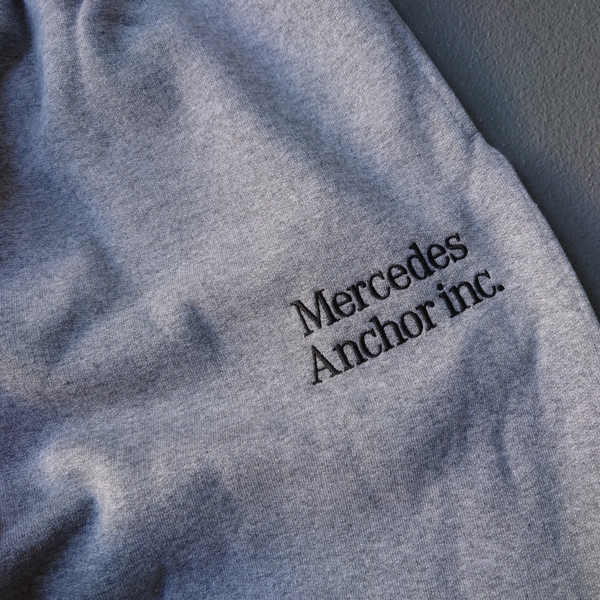 新品 Mercedes Anchor Inc. メルセデスアンカーインク スウェットパーカー パンツ セットアップ Mサイズ ブラックアイパッチ 取扱注意 _画像7