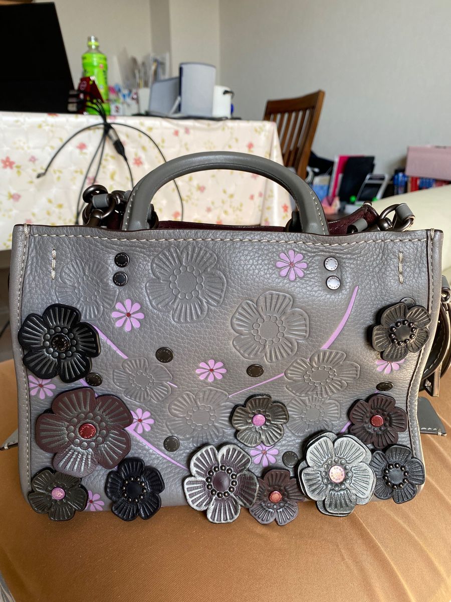 coach 黒 ティーローズ ローグ25 バッグ 3way|Yahoo!フリマ(旧 coach 黒 ティーローズ ローグ25 バッグ 3way|Yahoo!フリマ(旧