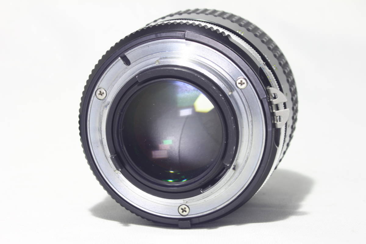 B332◆かなりおすすめ！動作良好！光学良好！◆ Nikon ニコン Ai NIKKOR 35mm F1.4 付属品多数_画像2