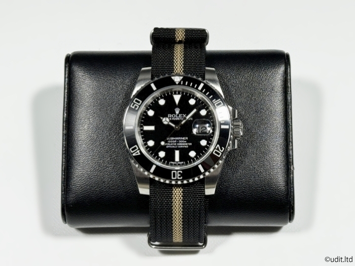 ラグ幅：20mm リブ編み 高品質 NATOストラップ カラー：ブラック/カーキ 腕時計ベルト ナイロン バンド ファブリック rib_お取り付けのイメージ写真です。