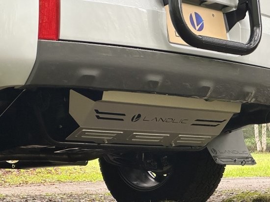 デリカD 5後期車専用 リアアンダーパネル ランドリックジャパン デリカD 5後期車専用 リアアンダーパネル ランドリックジャパン