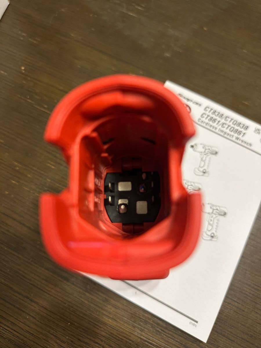 未使用新品 スナップオン 3/8角コードレスインパクト新型 CT861 未使用新品 スナップオン 3/8角コードレスインパクト新型 CT861