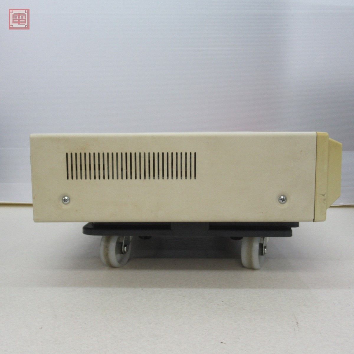 NEC PC-8801 本体+キーボード PC88 レトロPC 日本電気 現状品 NEC PC-8801 本体+キーボード PC88 レトロPC 日本電気 現状品