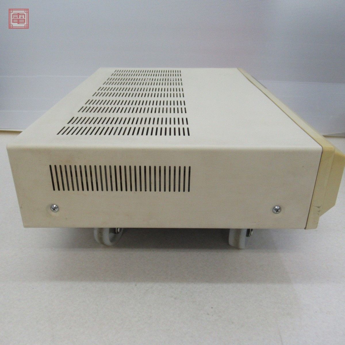 NEC PC-8801 本体+キーボード PC88 レトロPC 日本電気 現状品 NEC PC-8801 本体+キーボード PC88 レトロPC 日本電気 現状品