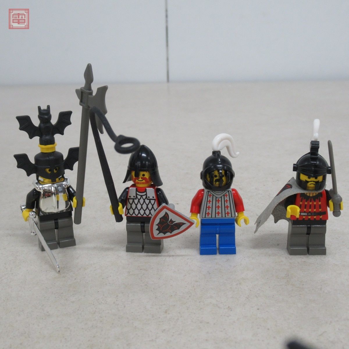 組立済 レゴ 6047 ブラックドラゴンカート コウモリ軍団 コウモリ男爵 LEGO SYSTEM 現状品【20_画像2