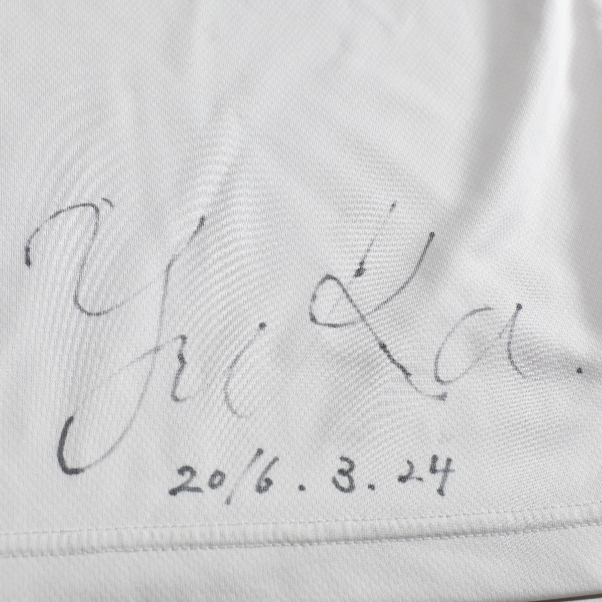 ハンドボール日本代表 彗星JAPAN サイン入り 白Tシャツ_画像3