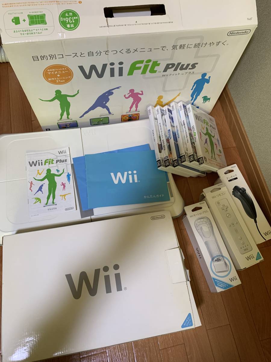 中古品】任天堂 Wii 本体＋Wii fit＋ソフト6本＋その他（リモコン