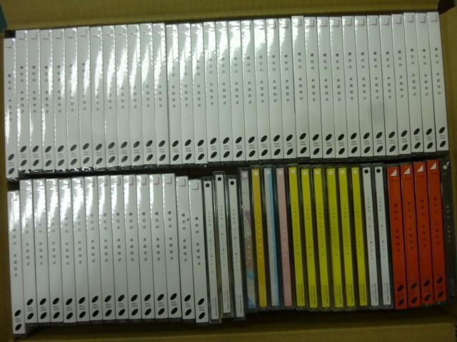 【まとめ売り】動作未確 アイドル 櫻坂46 乃木坂46 他 承認欲求 ハルジオンが咲く頃 CD 等 グッズセット_画像1