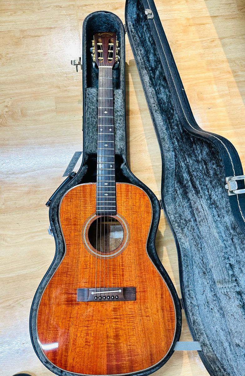 値下げ!名機タカミネ PT-406 ハワイアンフレイムコア 純正ハードケース付 Takamine / PT-406 専用ハードケース付き|Yahoo!フリマ(旧
