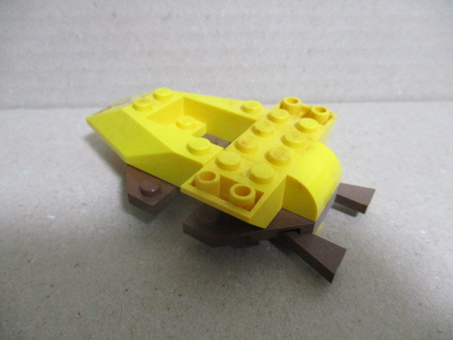 レゴ　ミニキット　宇宙船ベース　黄・ブラウン　中古品　ランクB_画像2