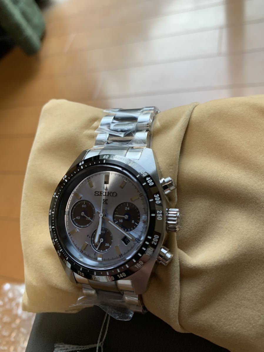 PROSPEX SPEEDTIMER ソーラークロノグラフ シルバー×グレーバンド