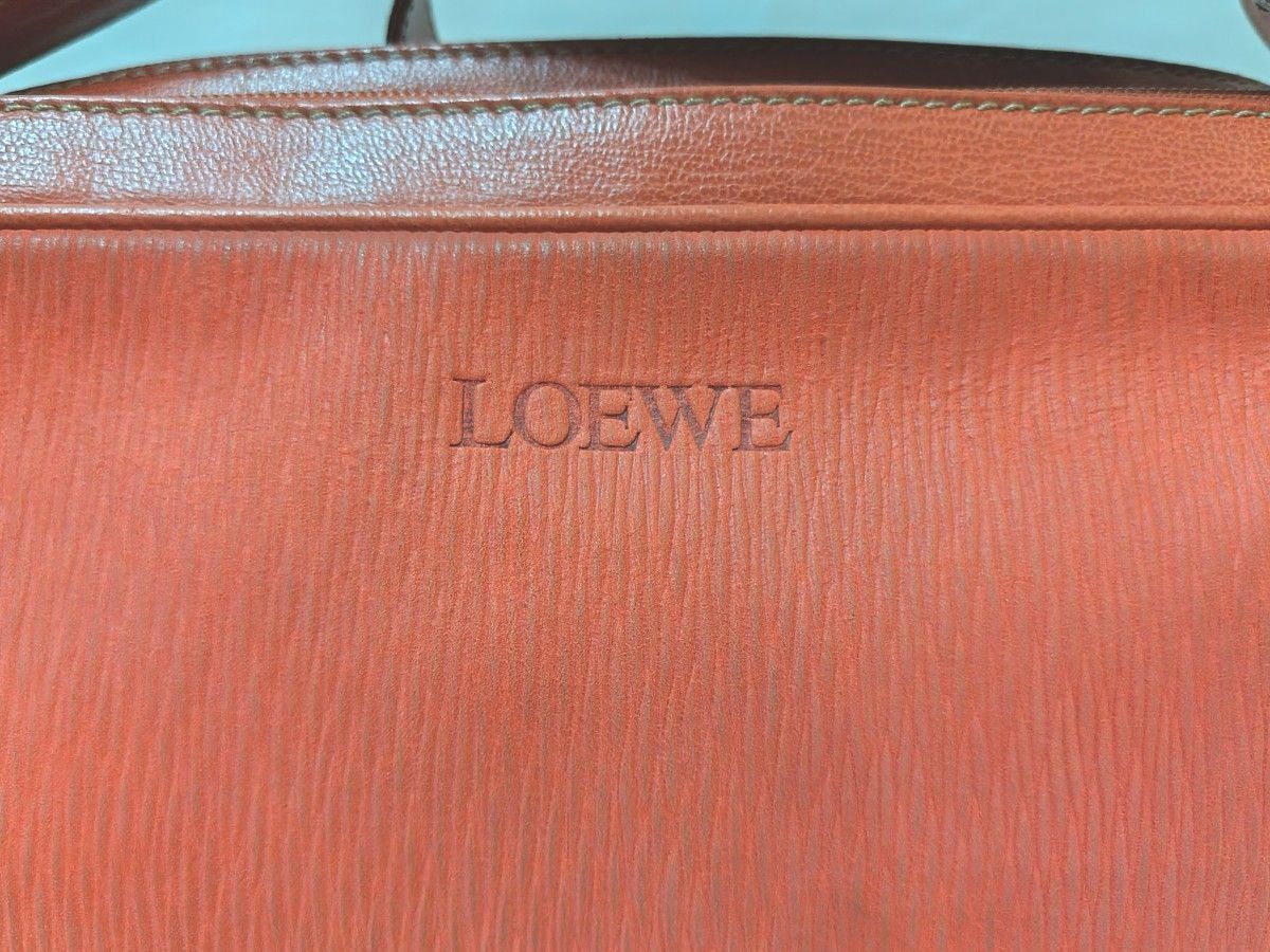 LOEWEロエベ　ショルダーバッグ　レザー　レッド　ベラスケス　ゴールド金具