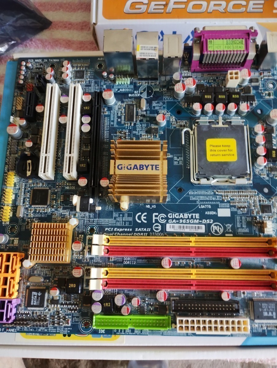 GIGABYTE　Core2 Quad対応 　LGA775　ga-965gm-ds2 rev2.0　ギガバイト　マザーボード　a_画像1