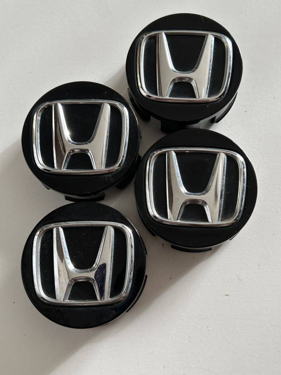 ホンダ ホイールキャップ 呼び覚まさ 4個 約69mm 44732-SXO-J010 ホンダ ホイールキャップ 呼び覚まさ 4個 約69mm 44732-SXO-J010