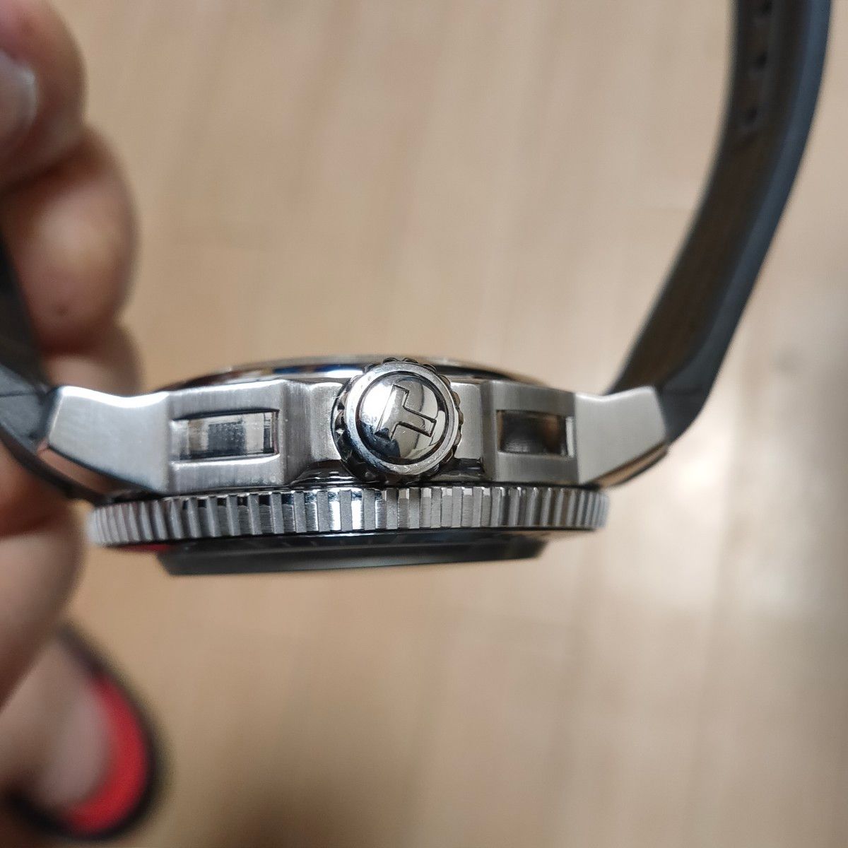 極美品 ティソ TISSOT シースター 2000 プロフェッショナル 極美品 ティソ TISSOT シースター 2000 プロフェッショナル