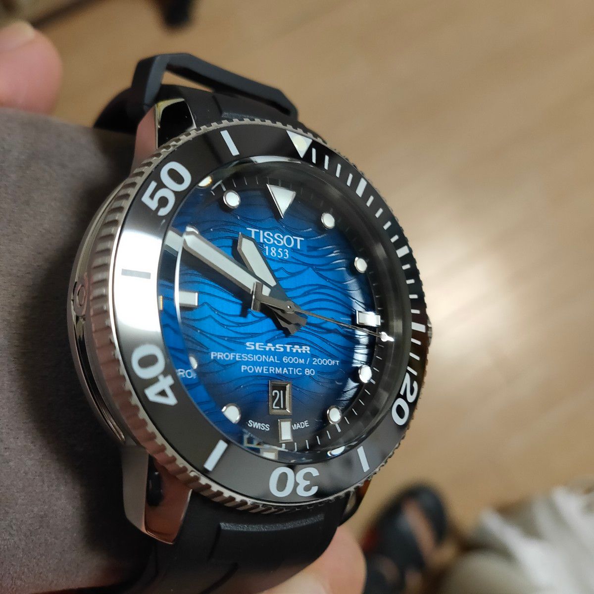 極美品 ティソ TISSOT シースター 2000 プロフェッショナル 極美品 ティソ TISSOT シースター 2000 プロフェッショナル