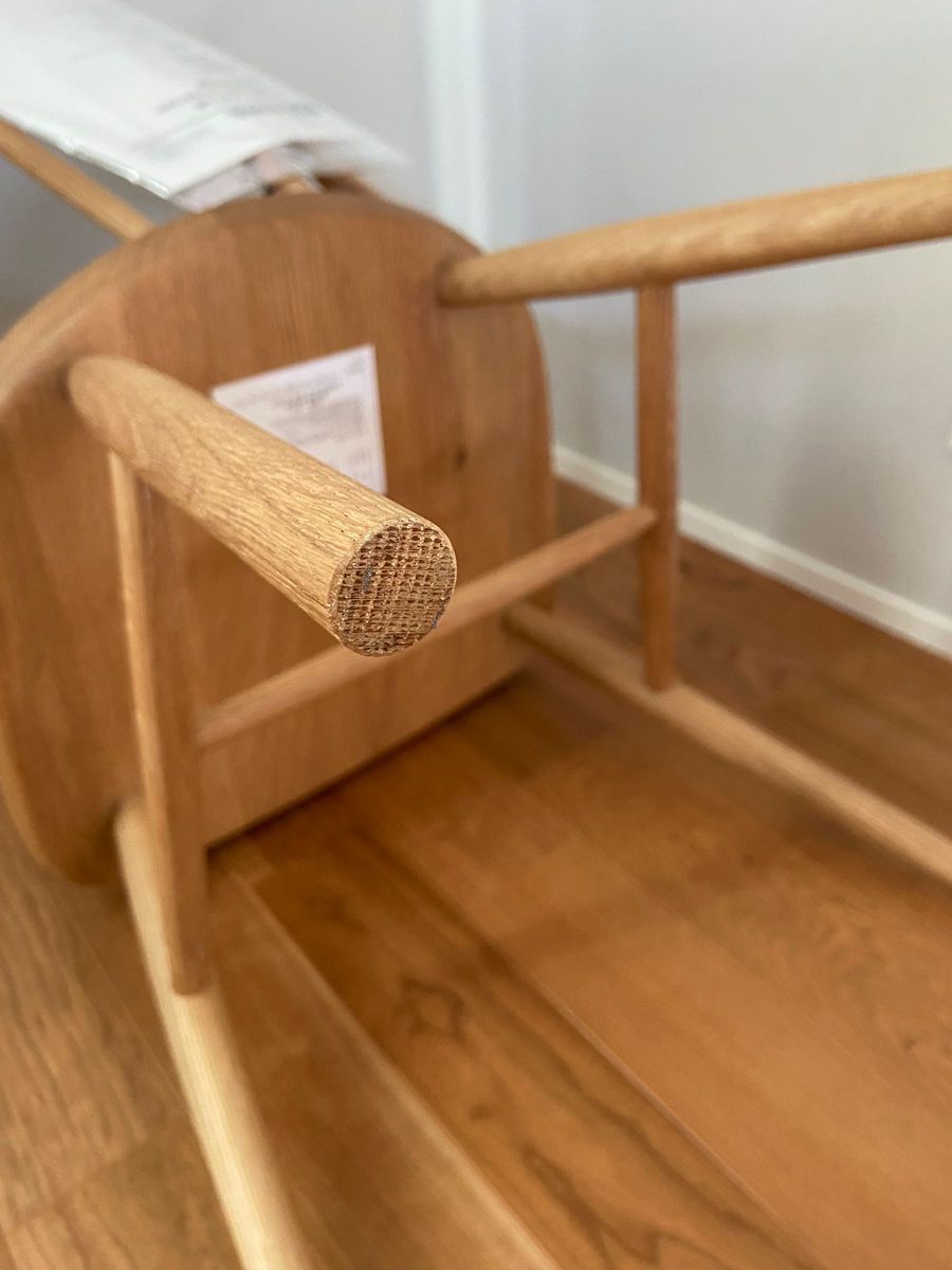 無印良品 オーク材アームチェア 丸脚 MUJI ダイニングチェア 無印良品 オーク材アームチェア 丸脚 MUJI ダイニングチェア