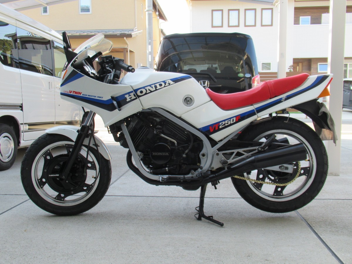 ホンダ VT250F VT250FE MC08 実働 レストア車両_画像1