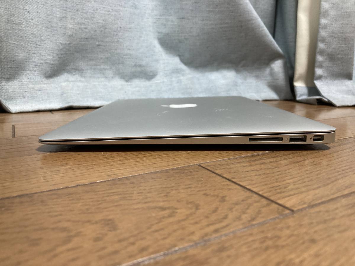 MacBook Air (13インチ, Mid 2012) CPU Intel Core i5 1.5GHz メモリ4GB SSD 120GB ジャンク_画像4