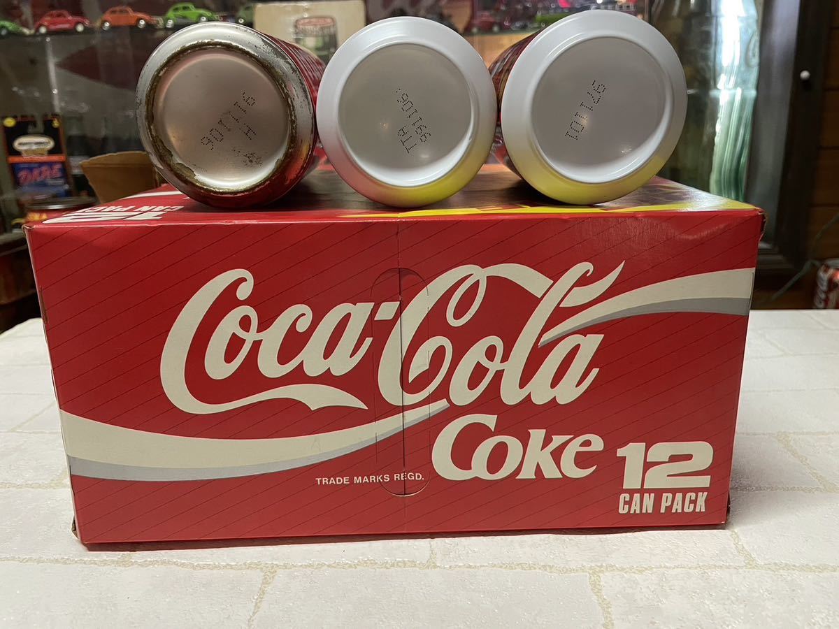 コカコーラ クリスマススチール缶 マニアコレクション放出品 空 コカコーラ クリスマススチール缶 マニアコレクション放出品 空