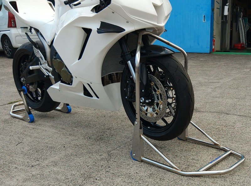 フロントアジャストスタンド　BA00-205BF　　　　　HRC　　CBR600RR　PC37　　　_イメージ画像（使用例）CBR600RR （PC40）