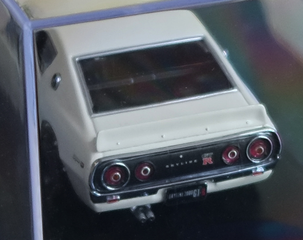 @@@ 1/43 京商 ニッサン スカイライン 2000GT-R（KPGC110） ワイドホイール ホワイト（京商 ケンメリ）_画像4