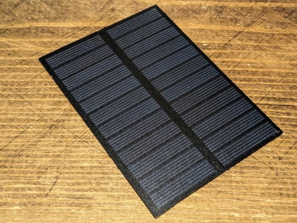 送料無料！太陽電池　6V 1.5W ソーラーパネル　工作・自由研究に最適。ラズパイ充電用/スマホ充電などアイデア次第で色々使えます！_画像1