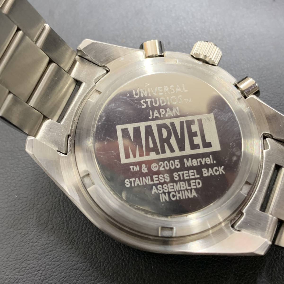 4290 不動 MARVEL マーベル USJ スパイダーマン 腕時計 クロノグラフ ユニバーサルスタジオジャパン 箱付_画像7