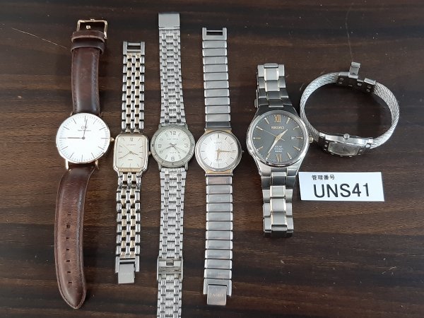 UNS41　ジャンク品　部品取に　時計　腕時計　メンズ　レディース　SEIKOセイコー　Daniel Wellington ダニエルウェリントン など おまとめ_画像1