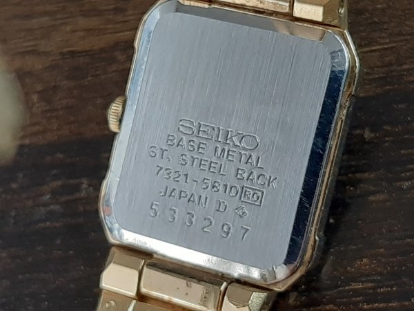 UNFO36　ジャンク品　時計　腕時計　部品取りに　メンズ　レデイース　SEIKOセイコー　バーバリー　など　おまとめ_画像10