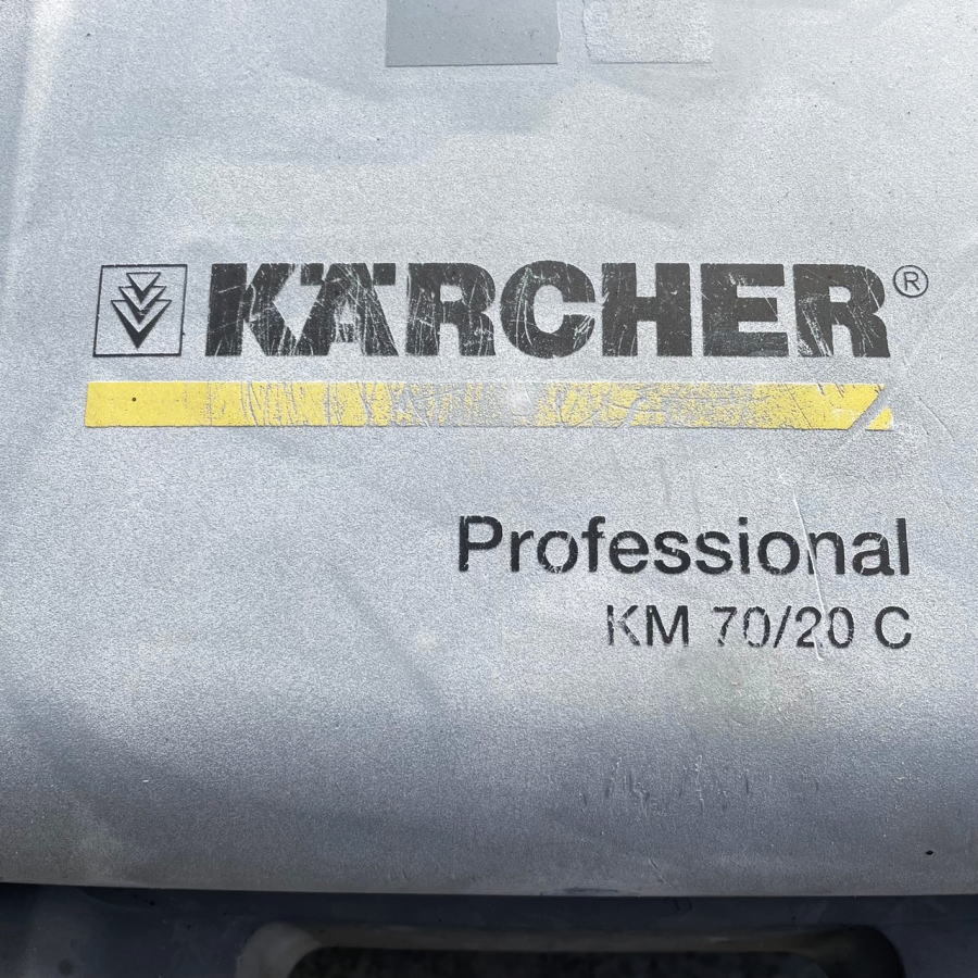 KARCHER/ケルヒャー 手押し式スイーパー サイドブラシ付 KM70/20C_画像8