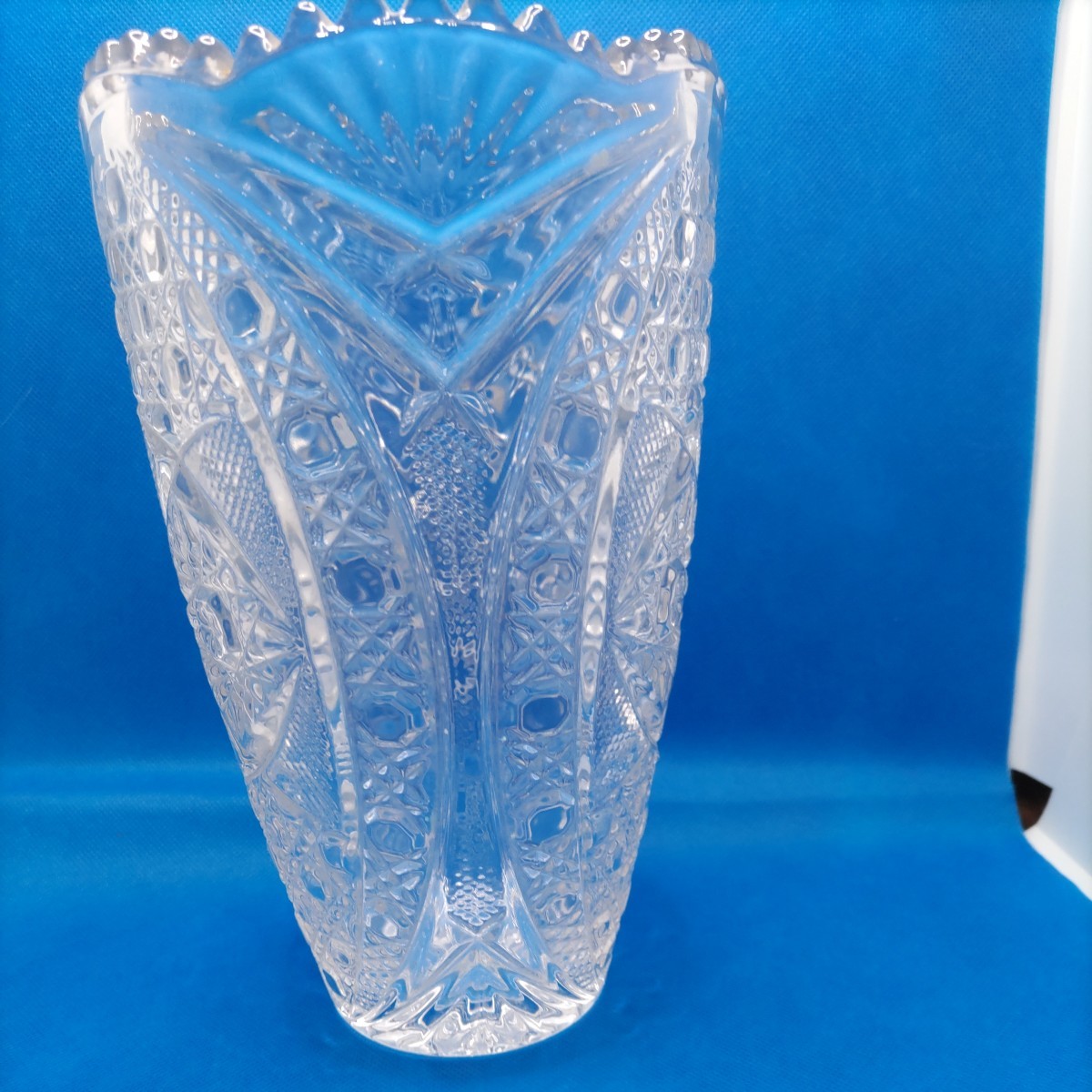 綺麗な硝子の花瓶 】KAMEI GLASS カメイガラス クリスタル 綺麗な硝子の花瓶 】KAMEI GLASS カメイガラス クリスタル