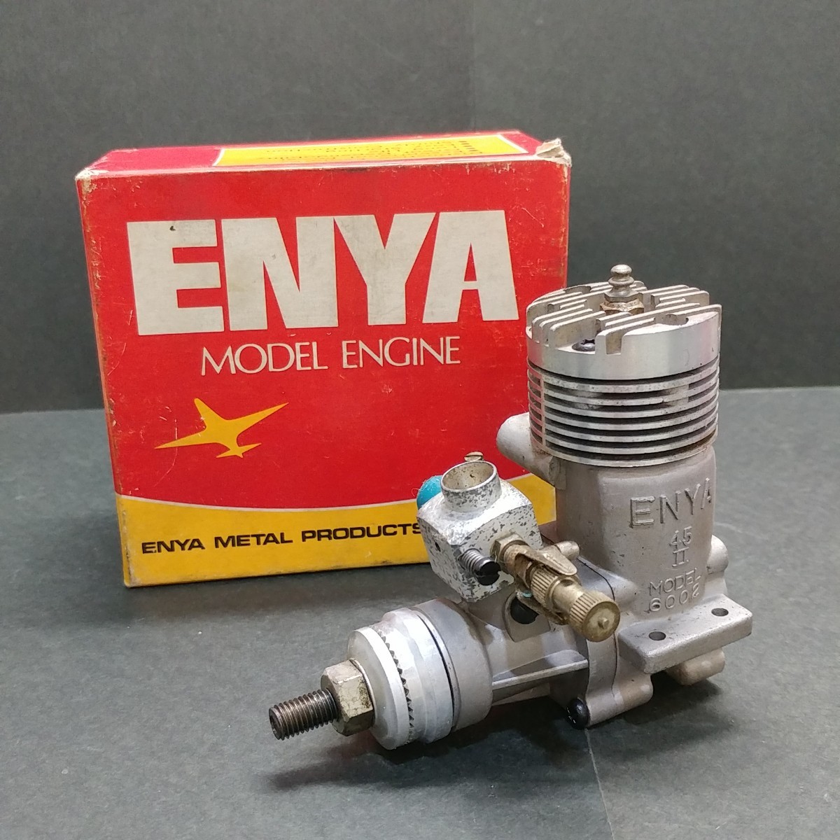 Yahoo!オークション - ラジコン エンジン ENYA/エンヤ 45-Ⅱ 飛行機 Yahoo!オークション - ラジコン エンジン ENYA/エンヤ 45-Ⅱ 飛行機