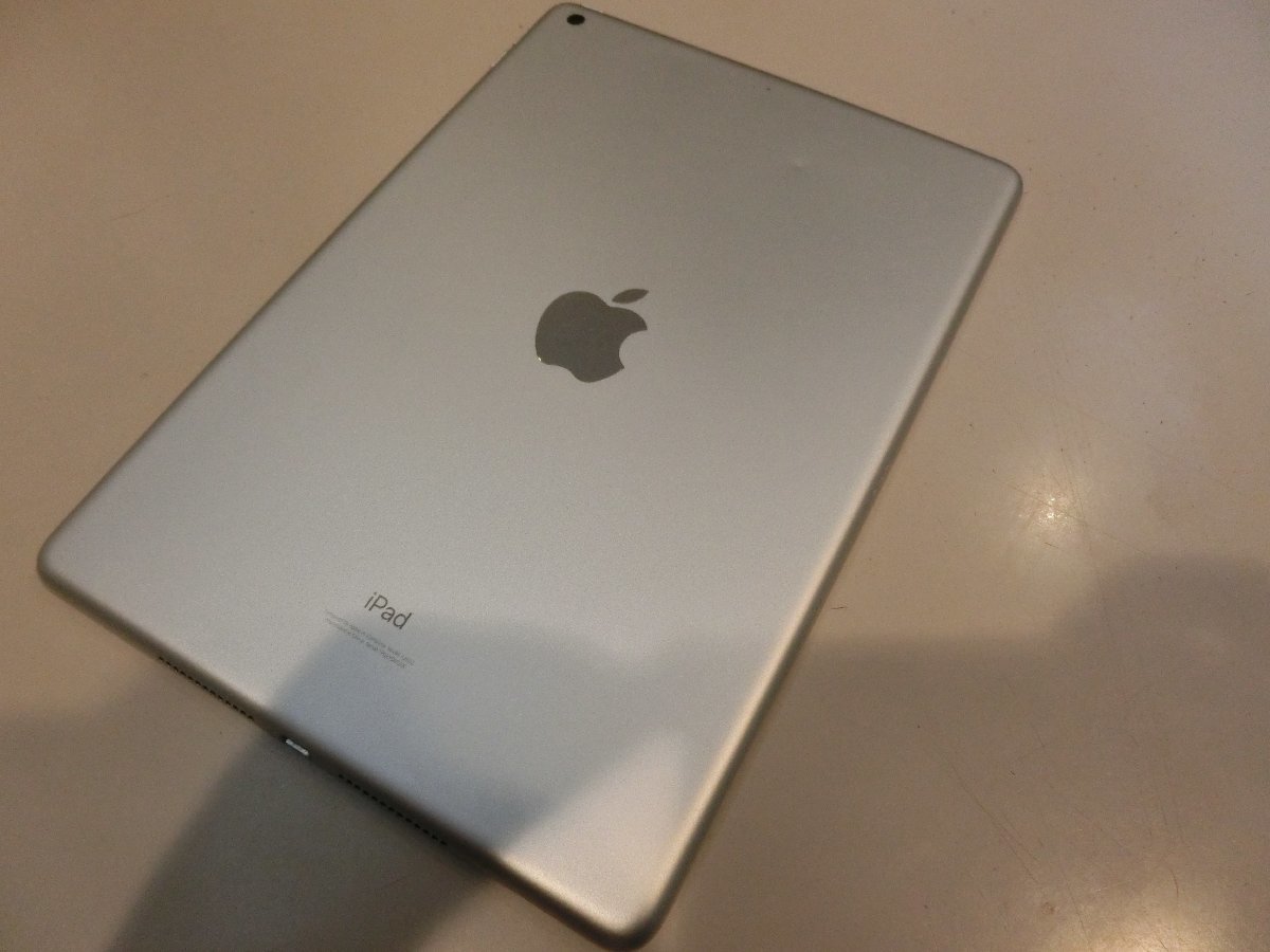 Apple☆iPad 第9世代 Wi-Fi 64GB シルバー 中古品 本体のみ☆_画像2