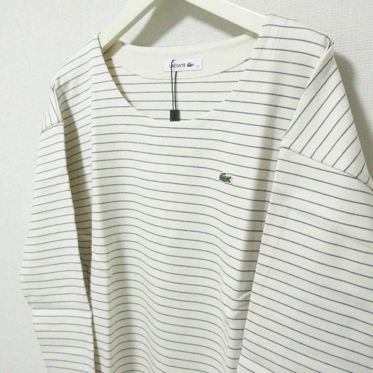 新品 未使用 LACOSTE ラコステ ボーダー柄 長袖 カットソー Tシャツ TF8265 40サイズ ホワイト×ブルー 114_画像4