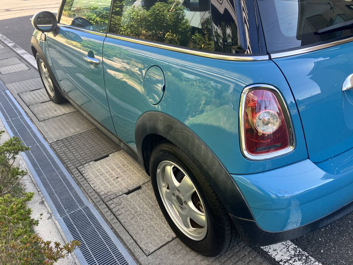 格安◎人気カラーオキシジェンブルー MINIクーパー ＨDDナビ ETC 車検６年８月の画像3