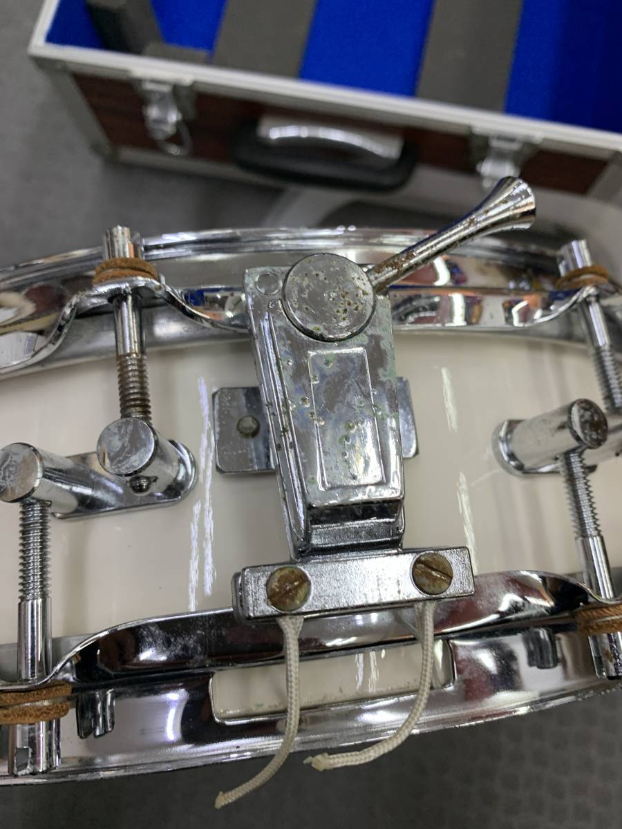 K3177　中古 SONOR REMO レモ WEATHER KING ドラム ケース付　ドラムヘッド付_画像5