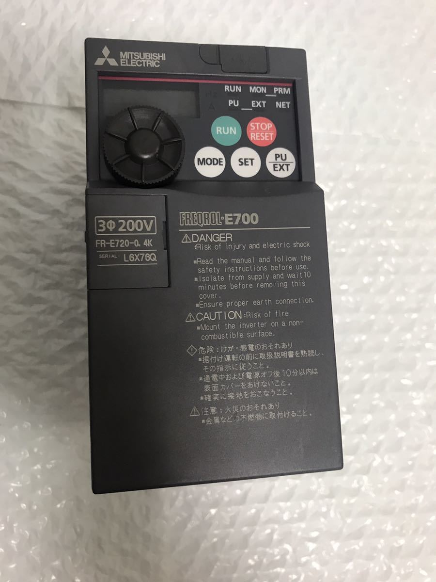 中古美品三菱電機 MITSUBISHI インバーター FR-E720-0.4K動作保証3/6 A-1