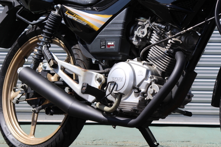 ヤマハ　YBR125 キャブ インジェクション エキゾーストマフラー QUIET　耐熱ブラック ORM製_画像3