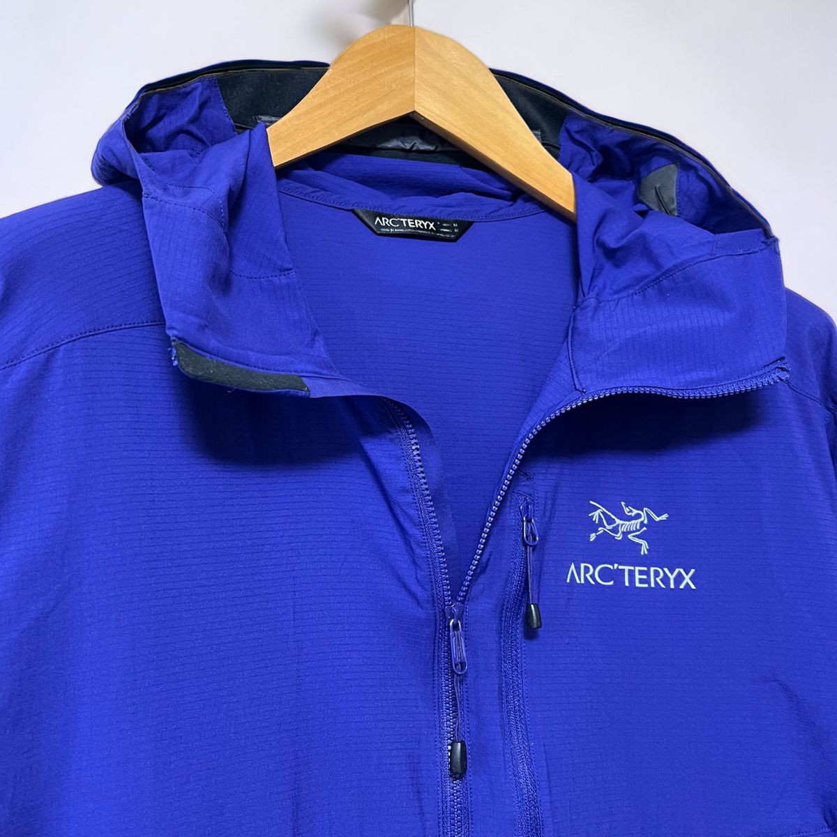 大人気】ARC'TERYX SQUAMISH HOODY アークテリクス スコー 大人気】ARC'TERYX SQUAMISH HOODY アークテリクス スコー