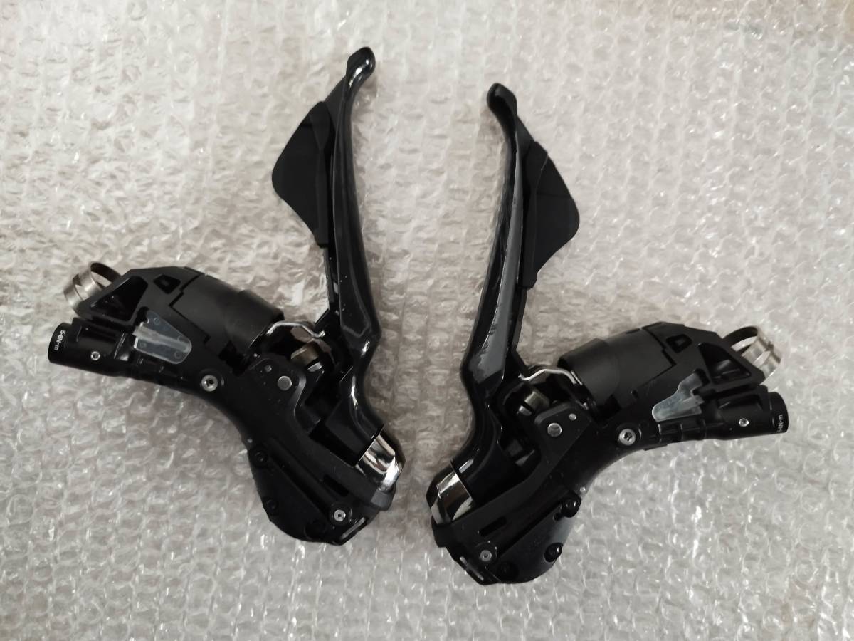 7820円 アルテグラ 8000系 油圧ブレーキレバー 11s - 兼用タイプ 7820円 アルテグラ 8000系 油圧ブレーキレバー 11s - 兼用タイプ