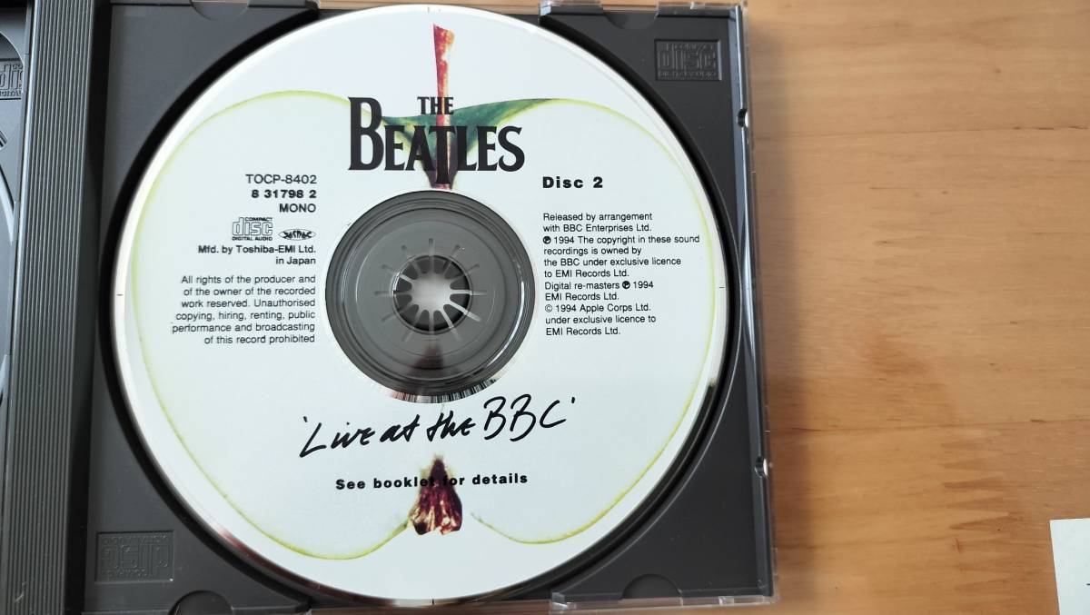 国内盤 美品 ザ・ビートルズ ライブ・アット・ザ・BBC CD2枚組 　THE BEATLES Live at the BBC 1回のみ試聴_画像5