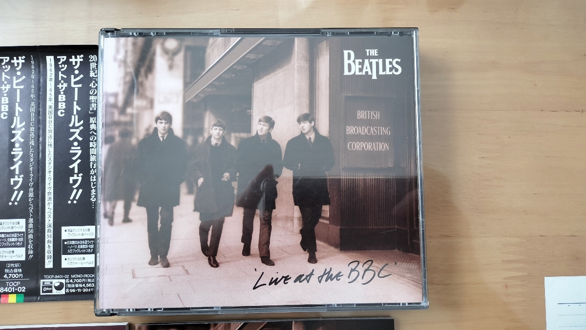 国内盤 美品 ザ・ビートルズ ライブ・アット・ザ・BBC CD2枚組 　THE BEATLES Live at the BBC 1回のみ試聴_画像3