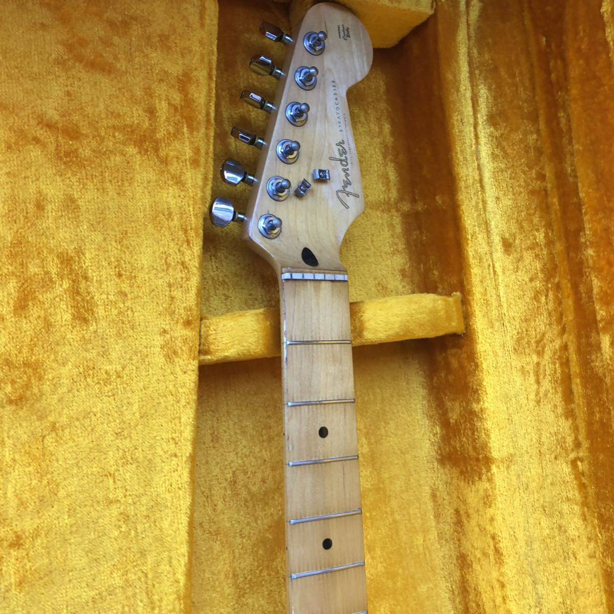 【中古・ジャンク品】1円～☆希少!! Fender エレキギター ストラト フェンダー ストラトキャスター Stratocaster ブリッジ 弦 なし 音 音楽_画像10