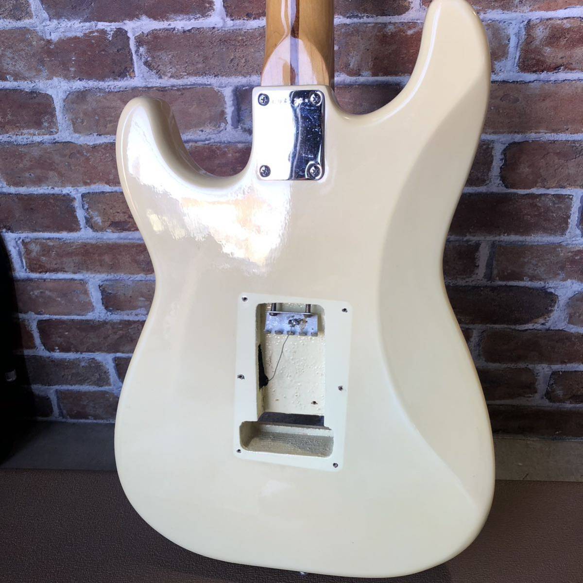 【中古・ジャンク品】1円～☆希少!! Fender エレキギター ストラト フェンダー ストラトキャスター Stratocaster ブリッジ 弦 なし 音 音楽_画像7