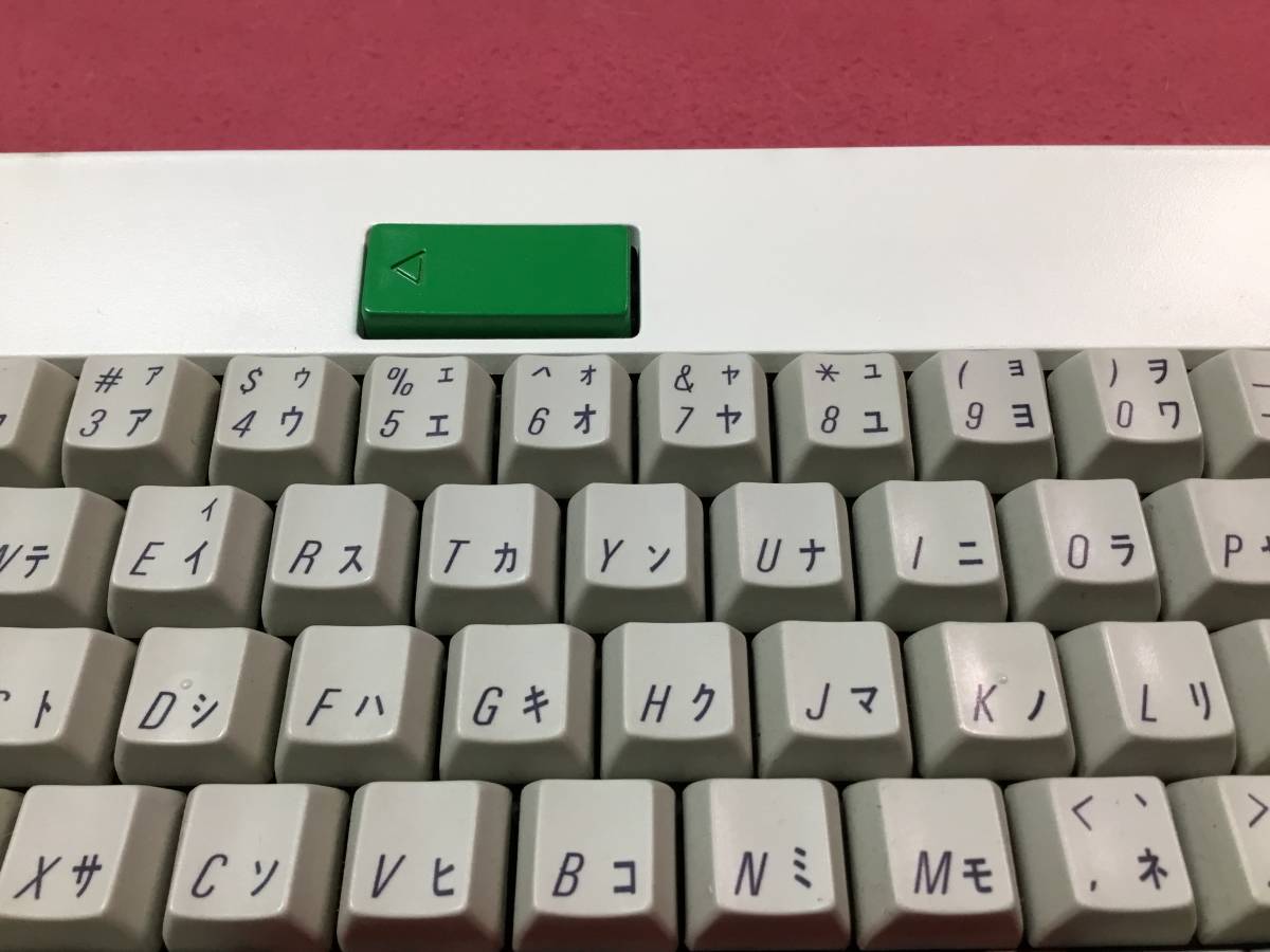 ベネトンカラー　Apple Keyboard ケーブル　付き_画像5
